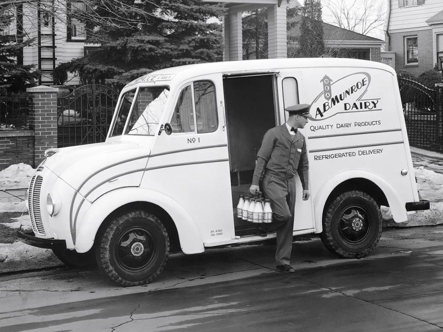  Divco Model 49N Milk Truck 1949 года  (фото 4 из 4)